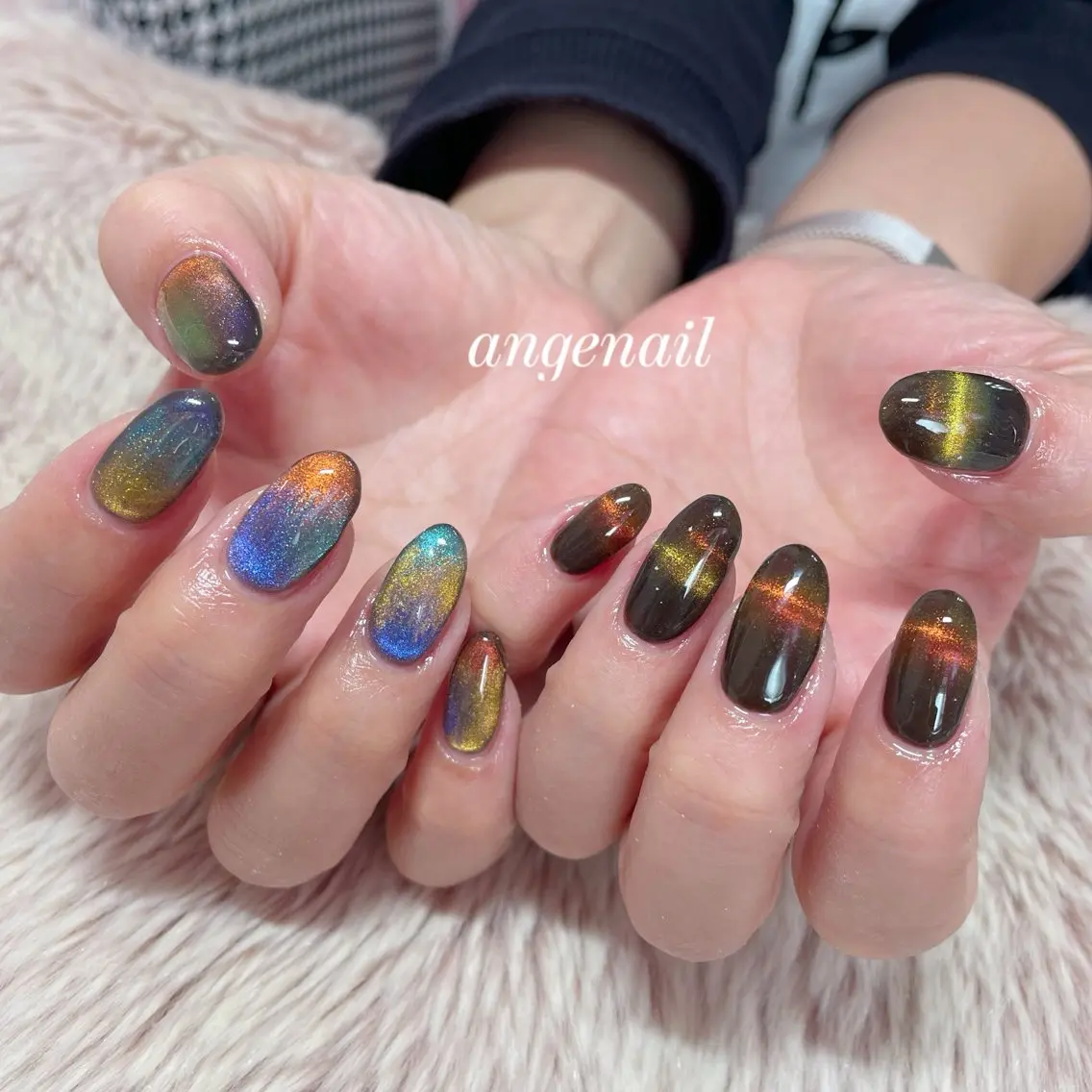 ネイル ハンドネイル オーナーネイリスト MAKIのネイルデザイン