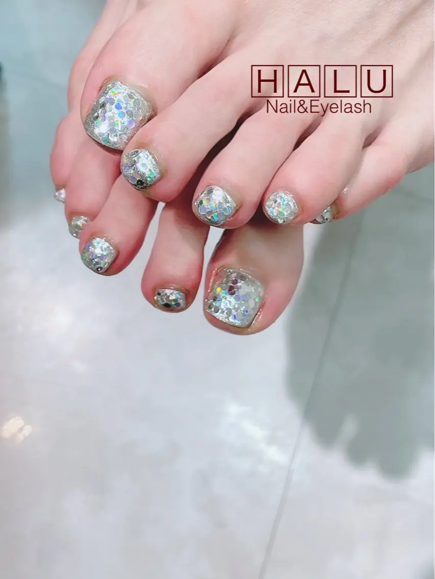 ネイル ミラーネイル HALU ハルのネイルデザイン