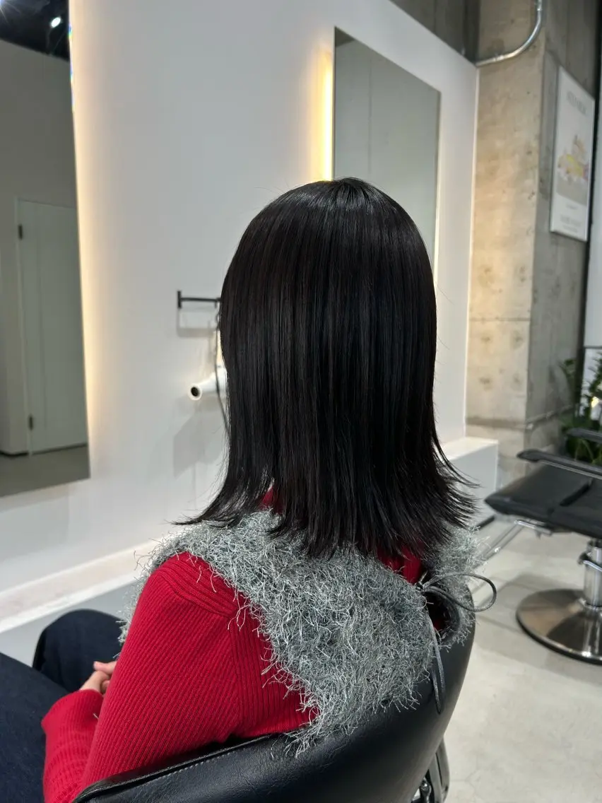 ミディアム カラー カット ヘアカラー 鈴木 よつはのヘアスタイル