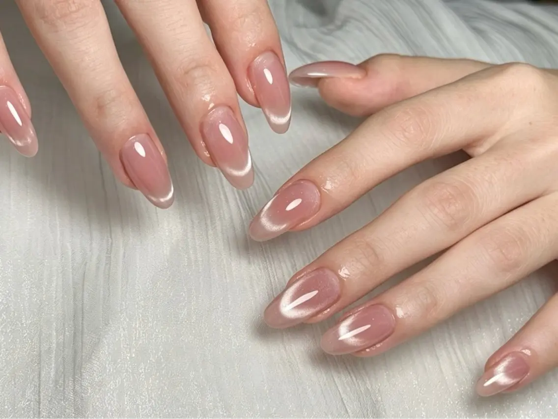 ネイル ブラウン フットネイル フレンチネイル グラデーション 氷ネイル・うるうるネイル ハンドネイル Mixx Nail_ Studioのネイルデザイン