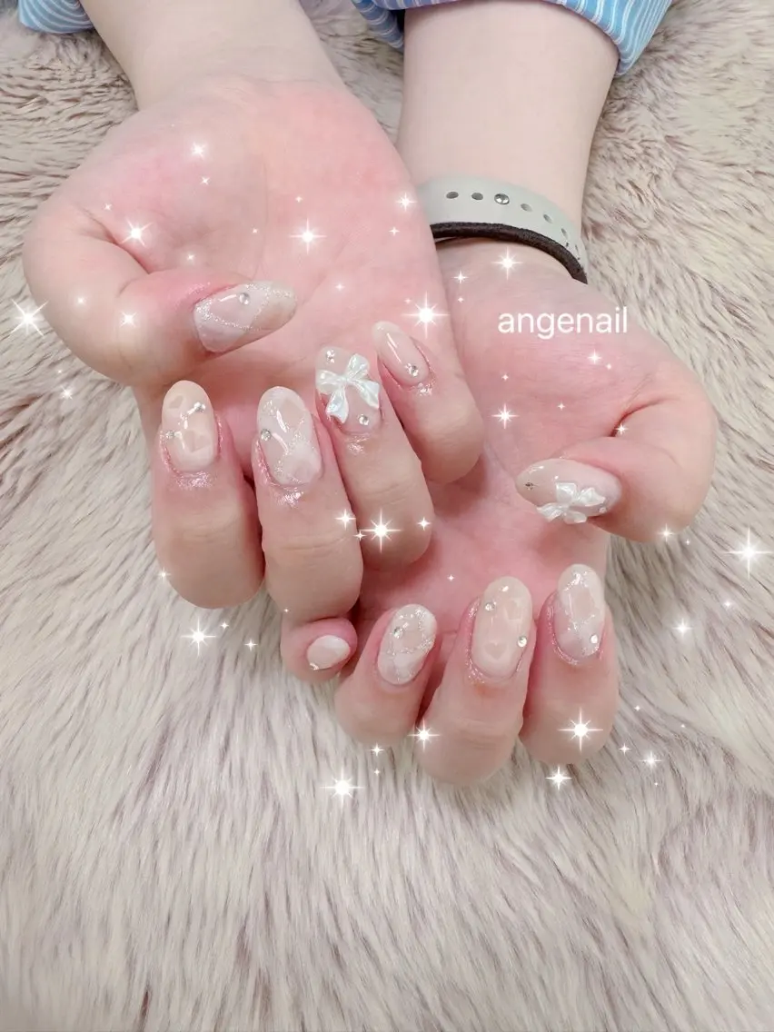 ネイル ハンドネイル オーナーネイリスト MAKIのネイルデザイン