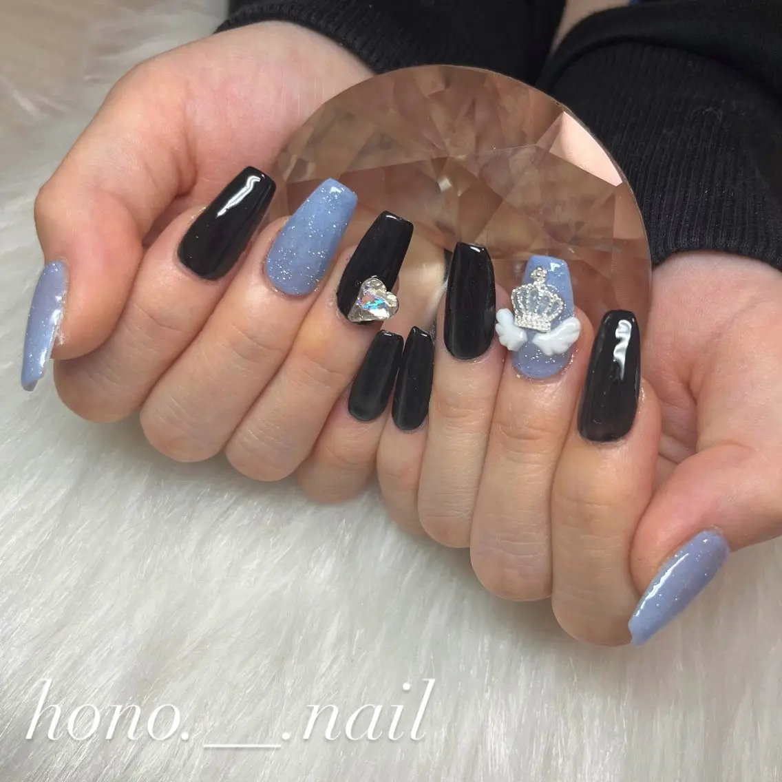 ネイル ストーンネイル フットネイル NailSalo AriuMのネイルデザイン