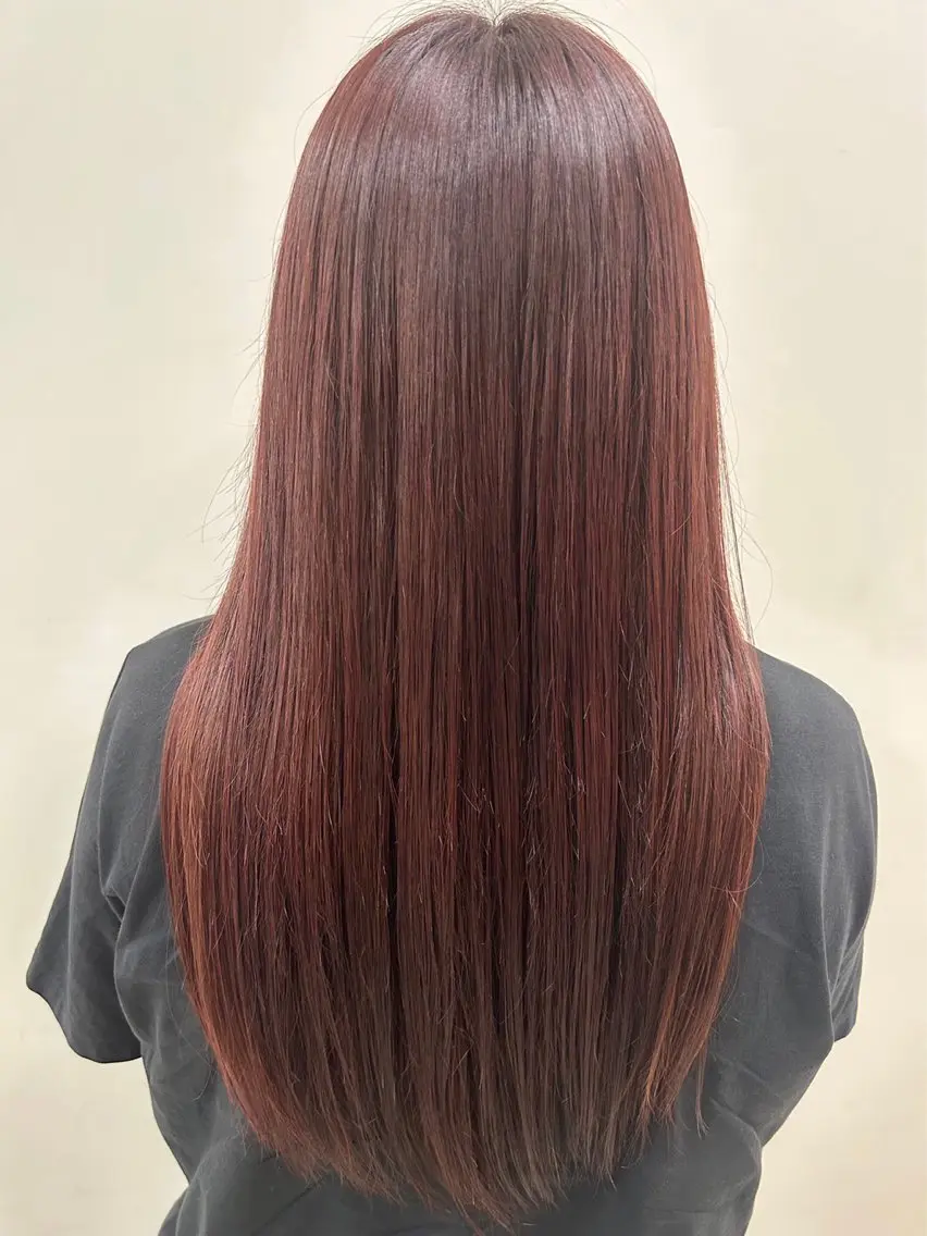 カラー 井上 真里奈のヘアスタイル