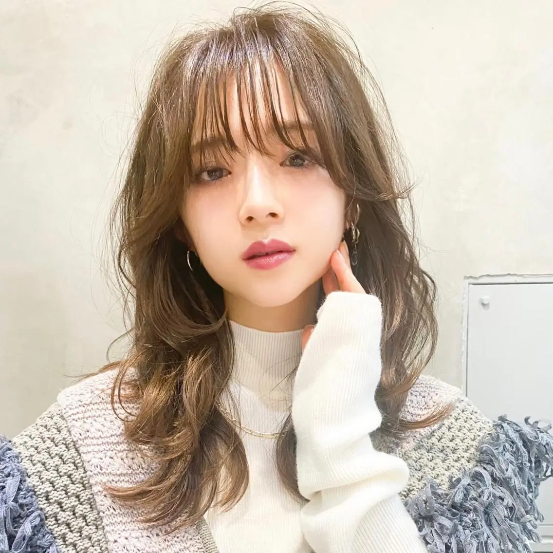 ミディアム カラー パーマ ヘアアレンジ メンズ キッズ ネイル マツエク・マツパ アイブロウ 丁寧なカウンセリング 🌿Chiemi🌿のヘアスタイル