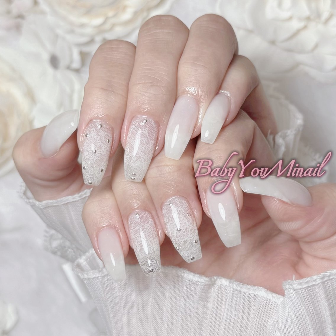 ネイル オーロラネイル チークネイル 成人式 フットネイル フレンチネイル ハンドネイル ハンドケア BabyYouMi nailのネイルデザイン