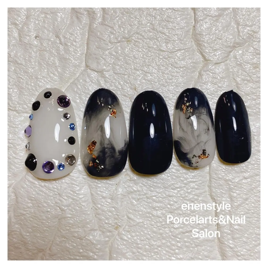 ミディアム ネイル ハンドネイル 🐾enen style 🐾のネイルデザイン