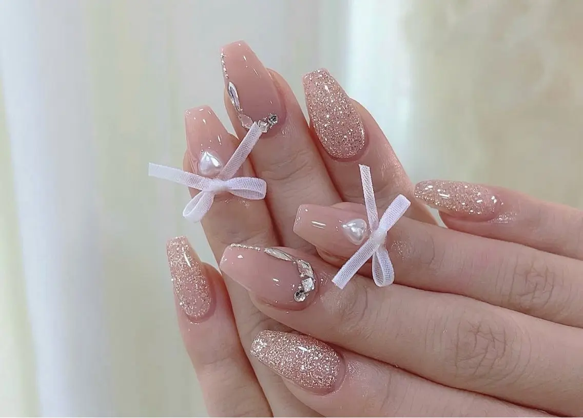 ネイル フレンチネイル ジェルネイル ガラスフレンチ ハロウィン 韓国ネイル H.baby Nail Salonのネイルデザイン
