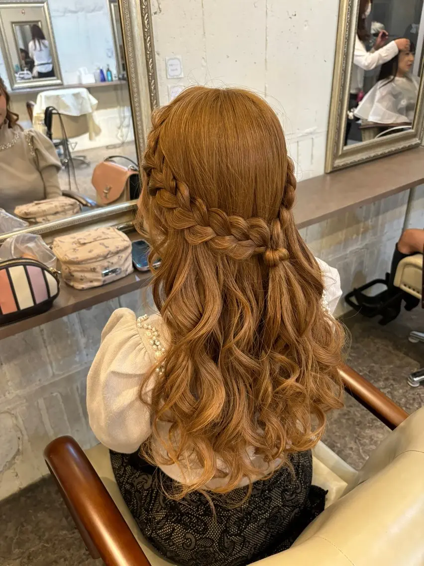 ロング 出来 梓のヘアスタイル