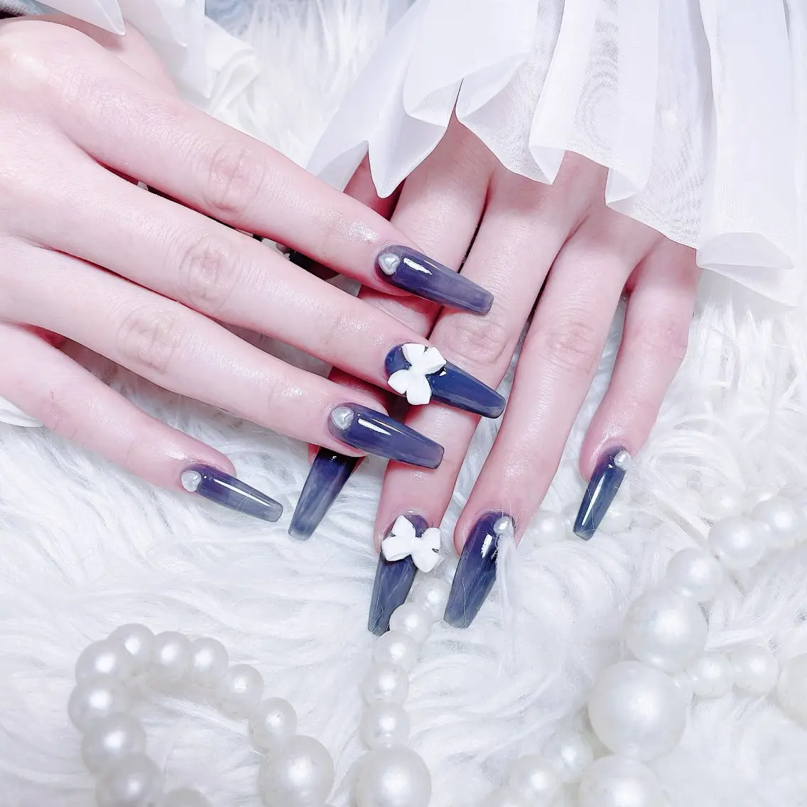ネイル チークネイル 長さ出し フラワーネイル フレンチネイル ガーリー ハンドネイル ハンドケア NEW NAIL 池袋のネイルデザイン
