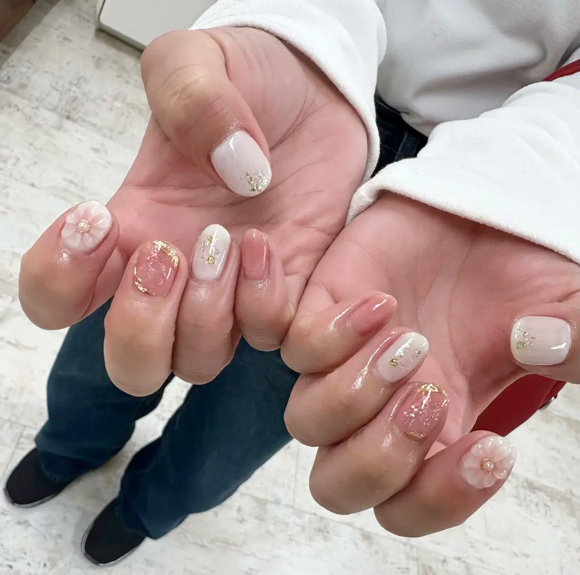ネイル 持ち込み 吉田 里菜のネイルデザイン