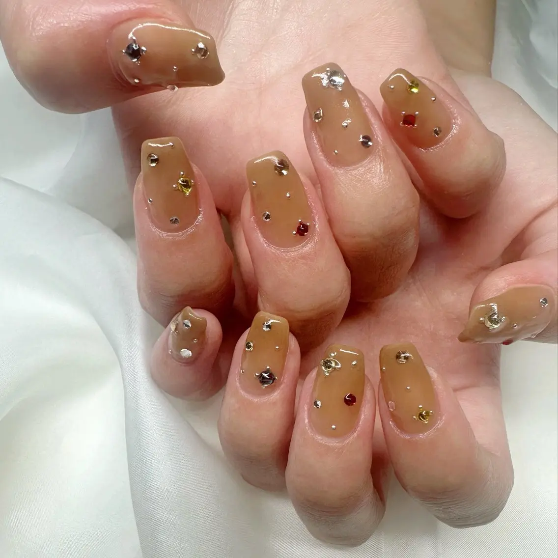 ネイル ブラウン 氷ネイル・うるうるネイル 韓国ネイル ミラーネイル ニュアンスネイル 🪞KAPE NAIL 🪞のネイルデザイン