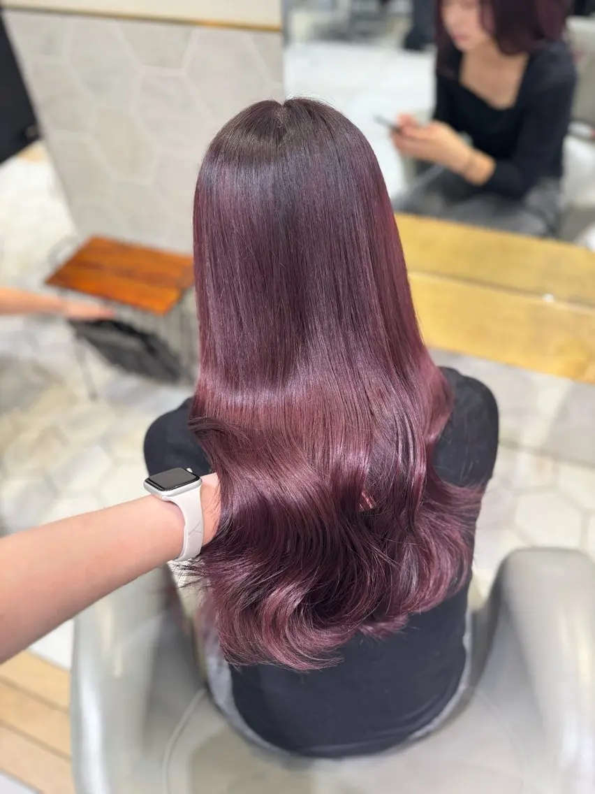 ロング カラー ピンクカラー costes 今井芽依のヘアスタイル