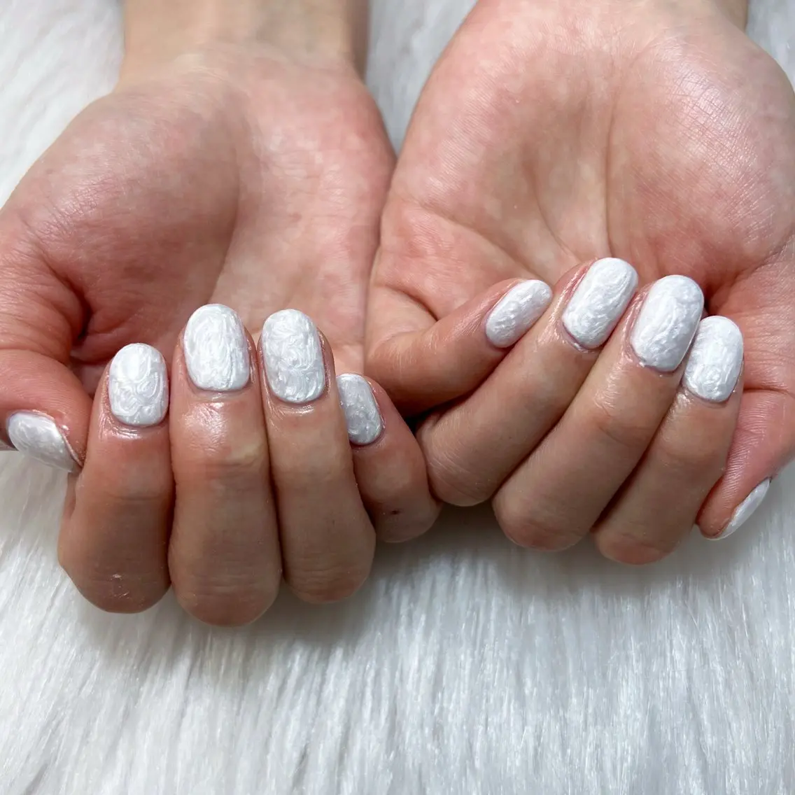 メンズ ネイル メンズ韓国風 アートネイル オーロラネイル ガーリー キラキラネイル ハンドネイル Nail salon 木にいるのネイルデザイン