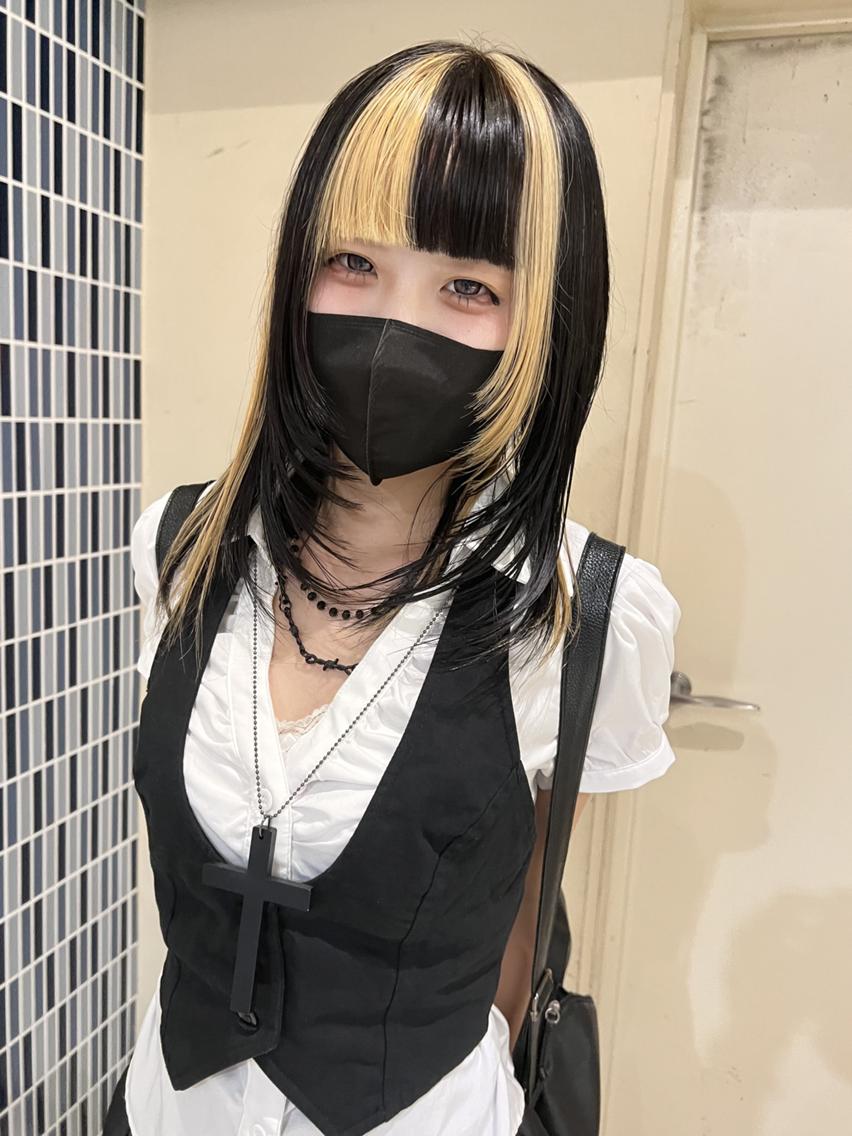 ブロックカラー or ルーツカラー + 2stepトリートメント（リピーター）の写真