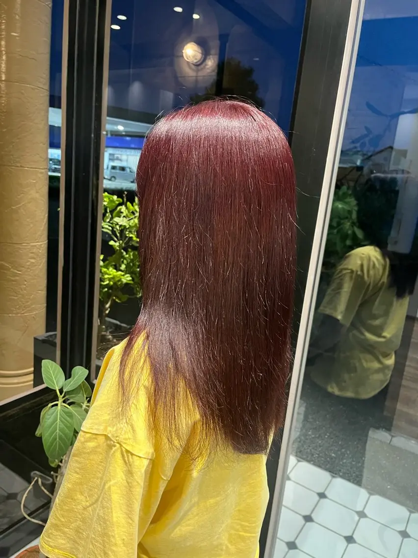 カラー 森下 いづみのヘアスタイル