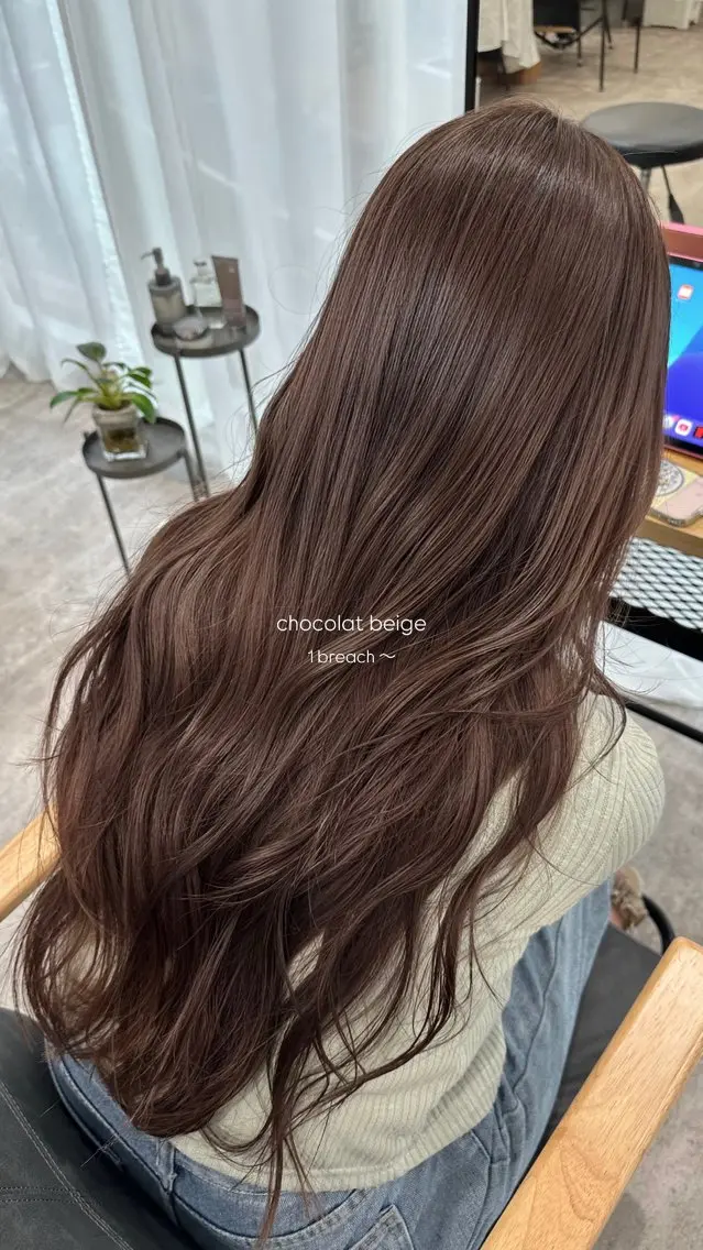 ロング カラー ヘアカラー トリートメント 韓国レイヤーカット/ 艶カラー/ noaのヘアスタイル