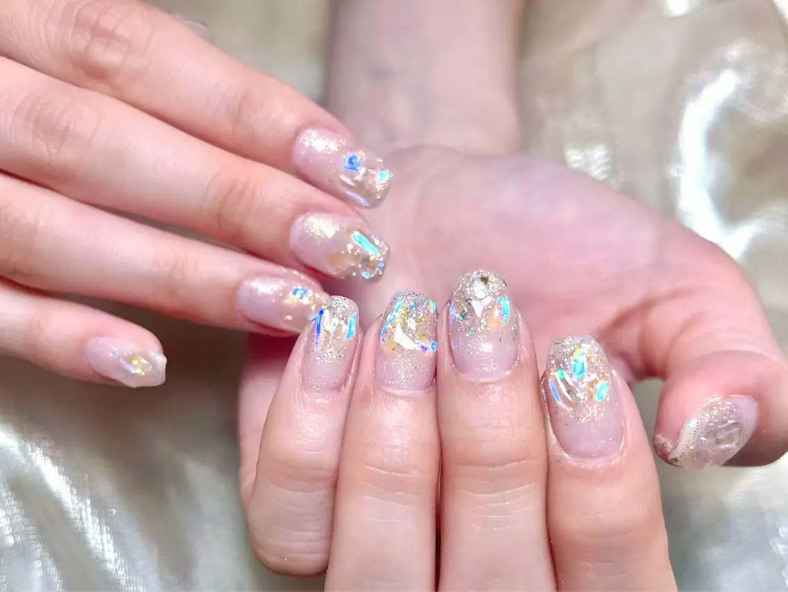 ネイル 氷ネイル・うるうるネイル ハンドネイル ハンドケア L. Nailのネイルデザイン
