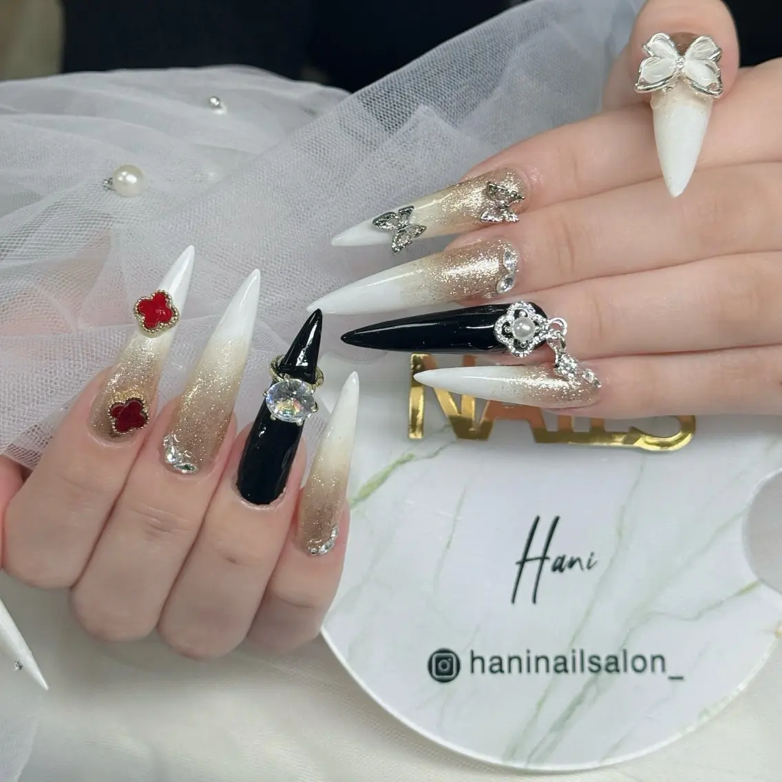 ネイル フットネイル フレンチネイル グラデーション 韓国ネイル ロングネイル ハンドネイル Hani Nail Salonのネイルデザイン