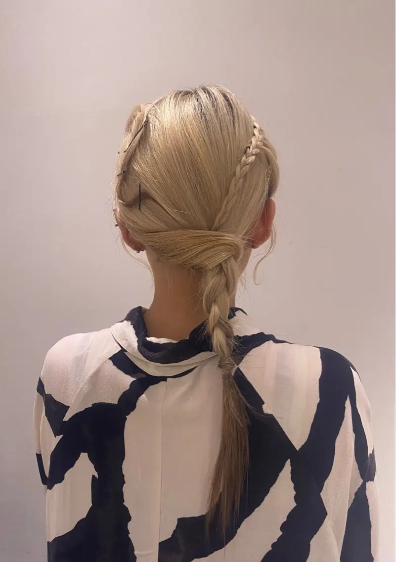 ミディアム ヘアアレンジ stair:case 🌱Fuka🌱🦖のヘアスタイル