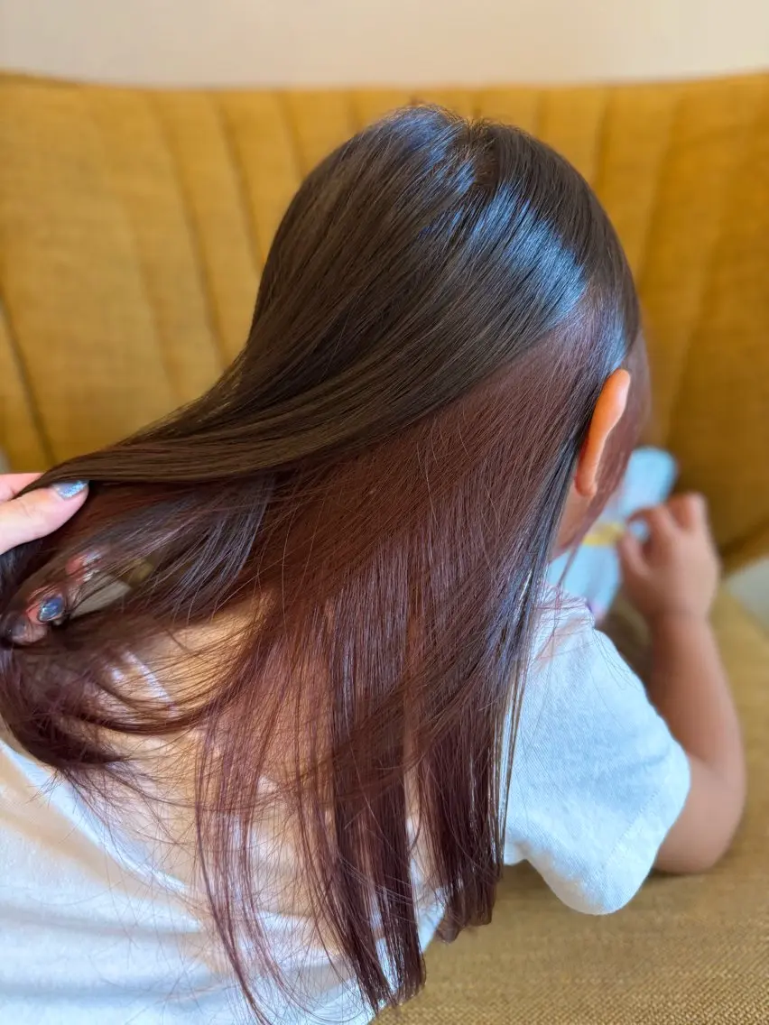 ロング カラー キッズ ピンクカラー ヘアカラー サイトウ ヒトミ 【メイヘア】のヘアスタイル