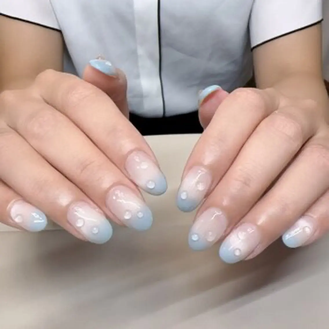 ネイル 成人式 フレンチネイル ジェルネイル グラデーション マグネットネイル Rika  nail cocoのネイルデザイン