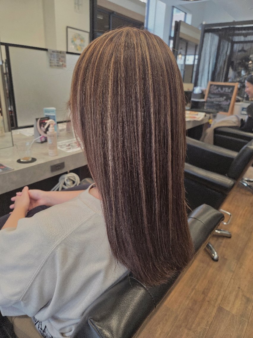 セミロング カラー ヘアカラー 関口 友菜のヘアスタイル
