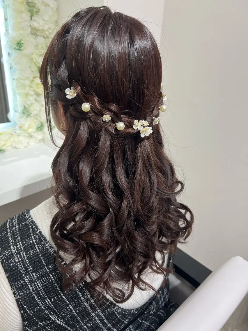 セミロング ヘアセット ベルグロー 原宿👸のヘアスタイル