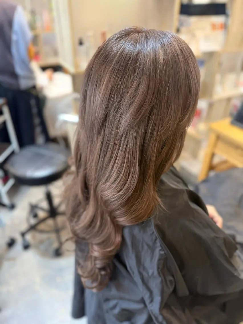 セミロング シールエクステ エクステ SHINYHAIR DaiCeのヘアスタイル