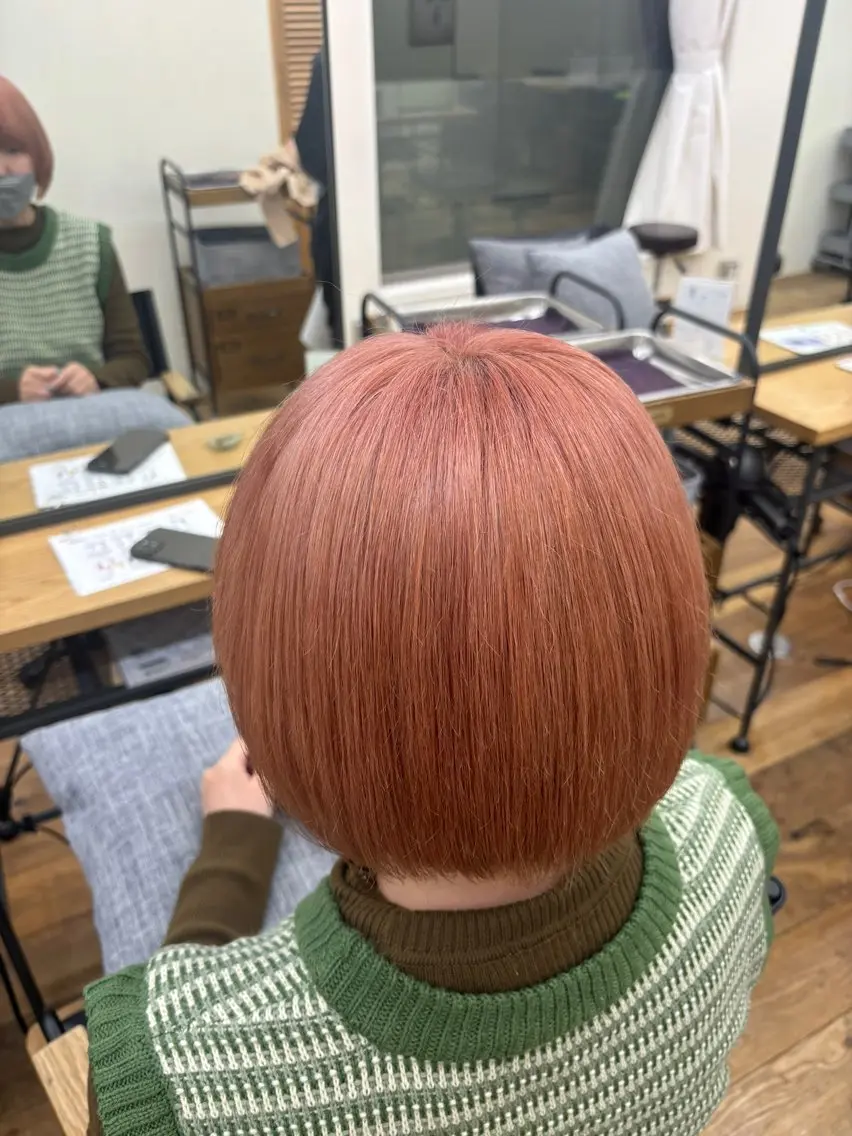 ショート カラー ヘアカラー よこやま なぎさのヘアスタイル