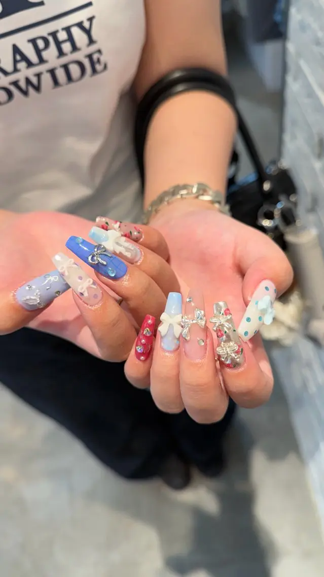 ネイル m kaori𓃟のネイルデザイン