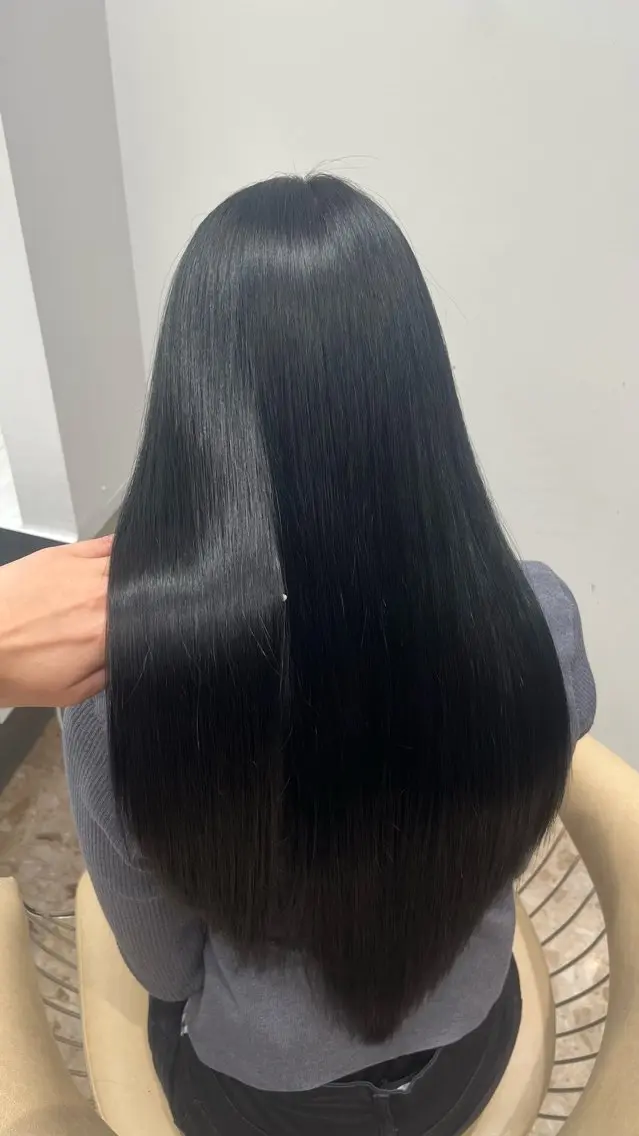 ロング カラー 黒髪 透明感カラー 髪質改善 トリートメント カット ヘアカラー トリートメント 透明感カラー/京都 烏丸/Himariのヘアスタイル