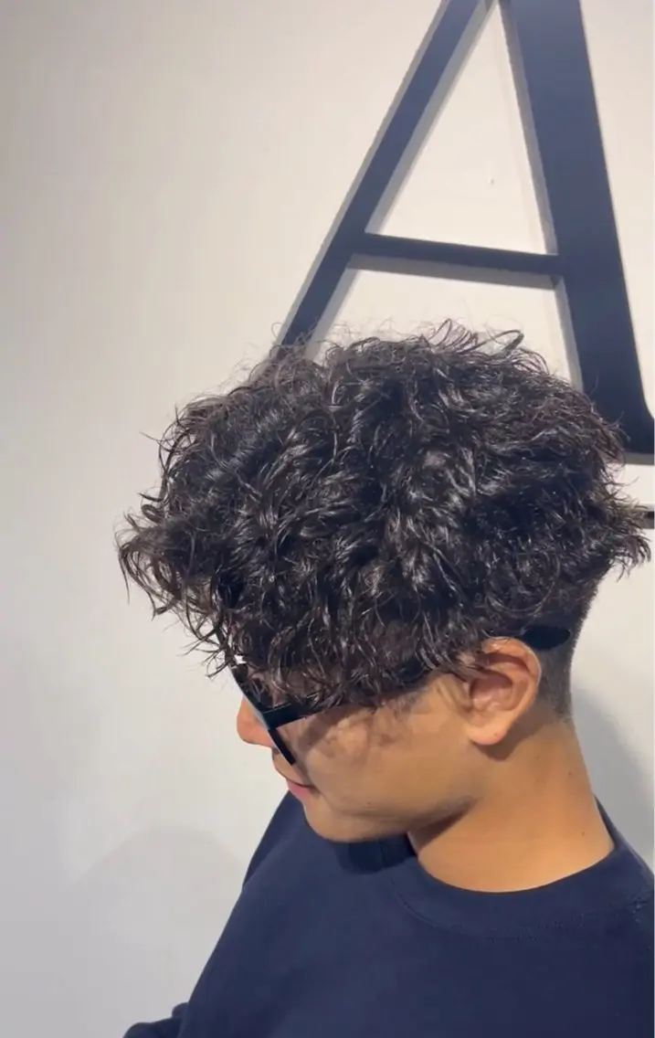 ショート パーマ メンズ カット パーマ 石田 大成のヘアスタイル
