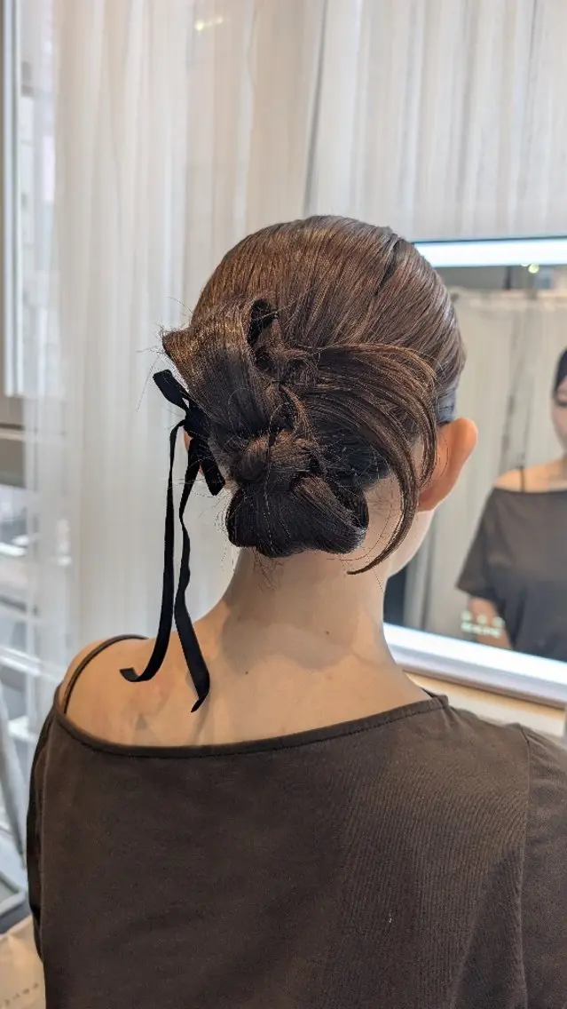 ロング ヘアアレンジ ハーフアップ 結婚式・ブライダル ヘアセット 似合わせヘアメイク 🫧moko🫧のヘアスタイル