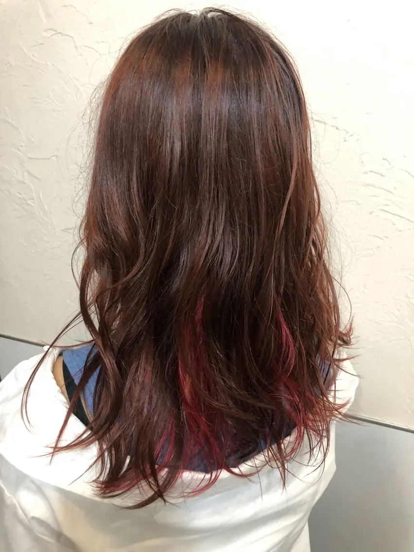 ロング 松井 愛のヘアスタイル