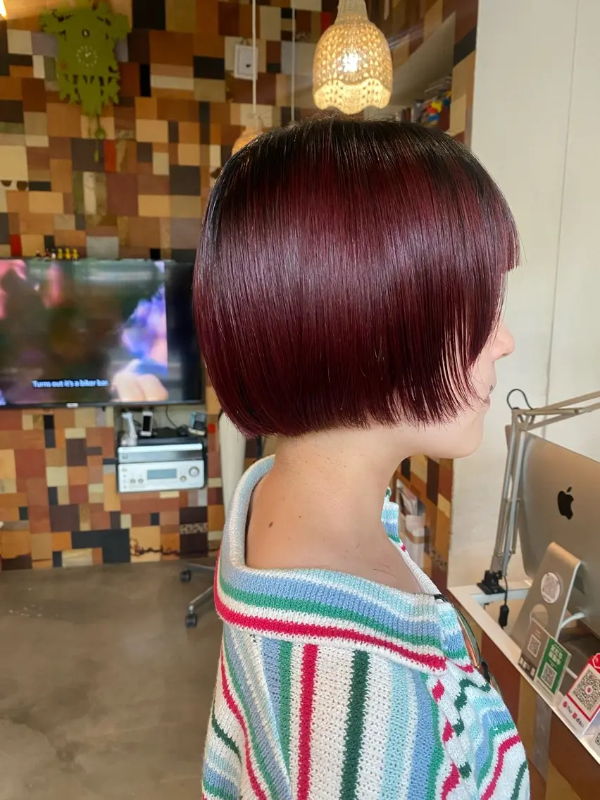 ショート ヘアカラー 鈴木 映美のヘアスタイル