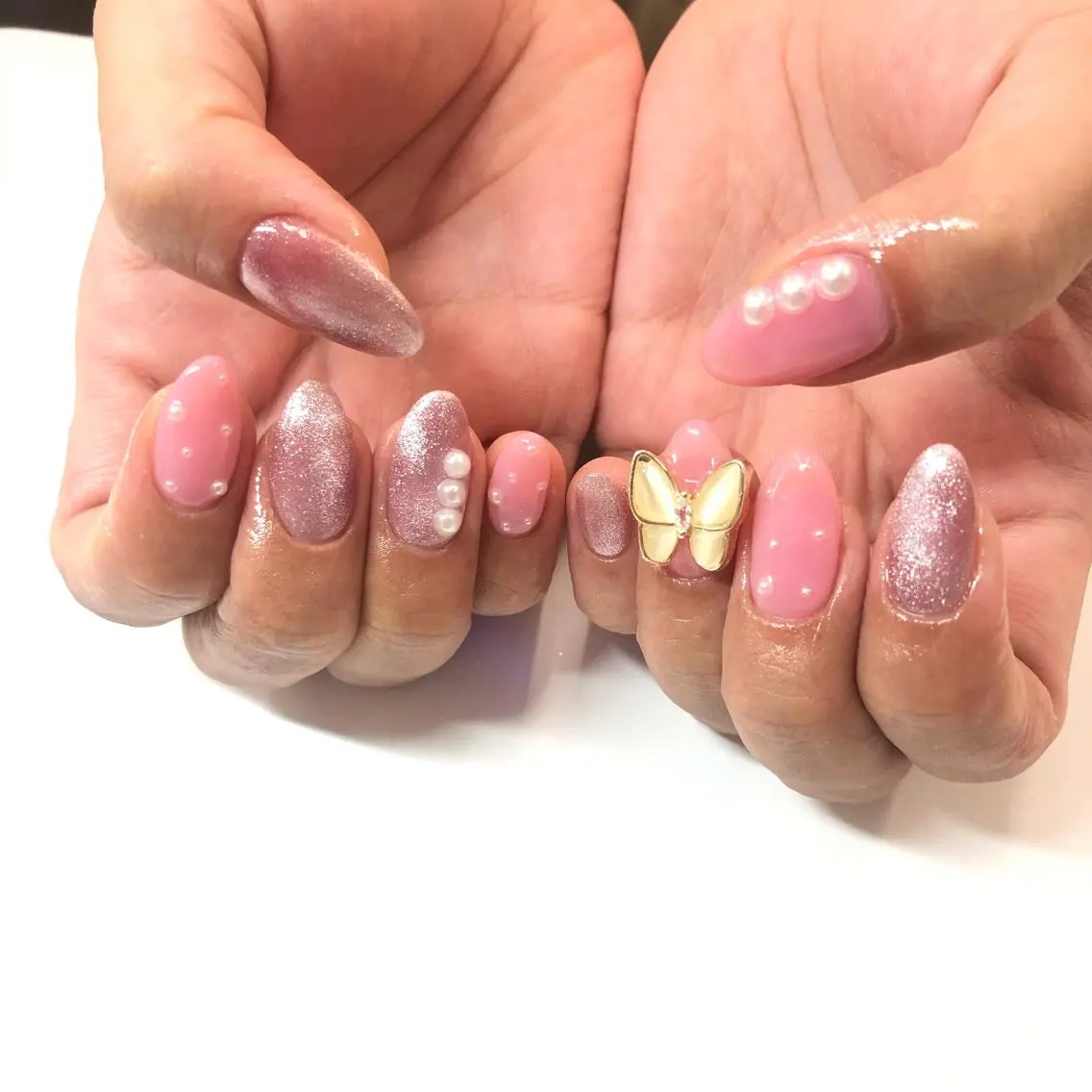 ネイル マグネットネイル ハンドネイル フットネイル Minami 🍓のネイルデザイン