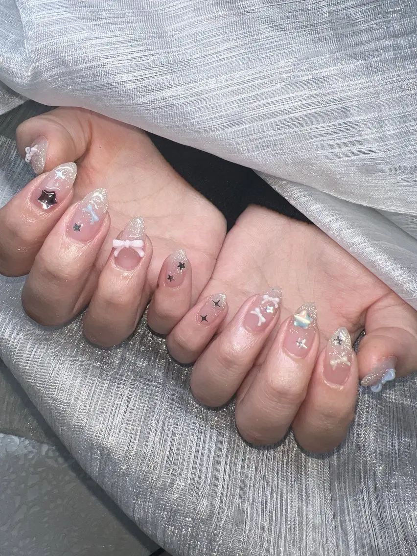 ネイル ハンドネイル Lee Nailsのネイルデザイン