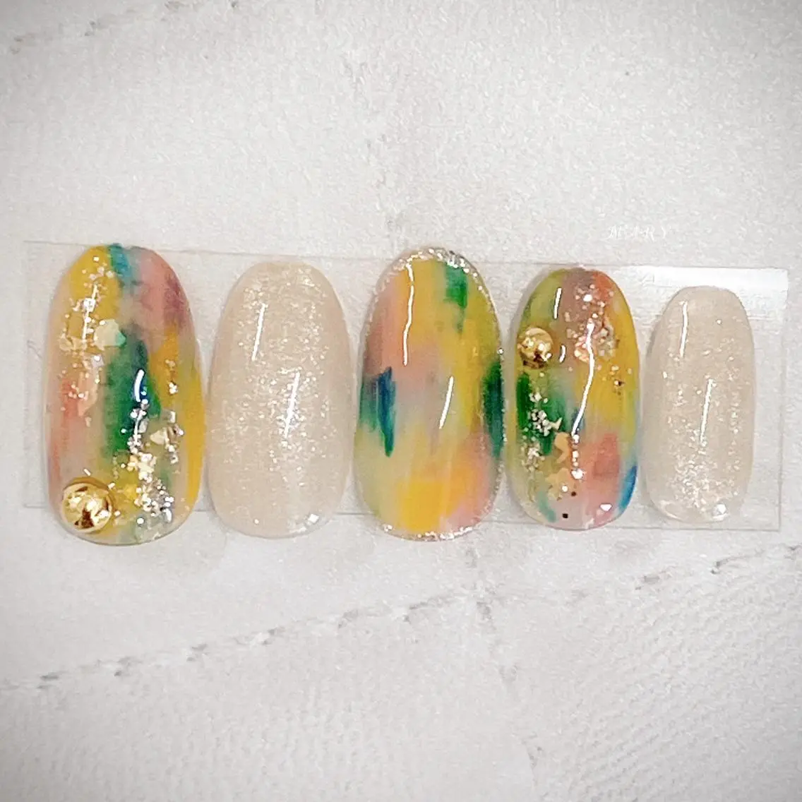 ネイル マグネットネイル ニュアンスネイル ワンカラーネイル ハンドネイル Mary nail .narumiのネイルデザイン