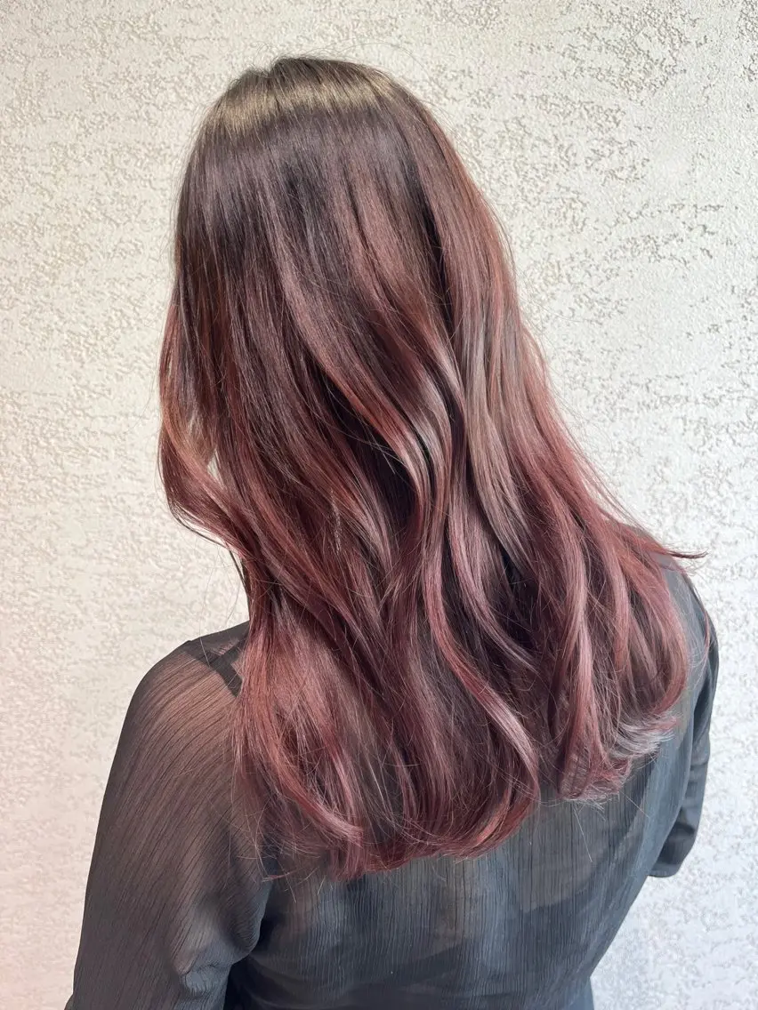 ロング カラー 透明感カラー🤎 中川智帆のヘアスタイル