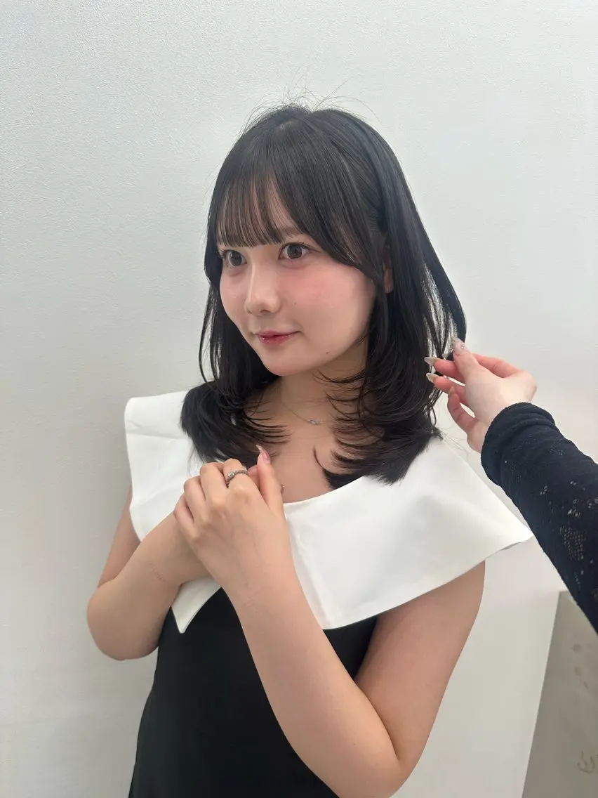 ミディアム カラー ヘアアレンジ カット ヘアカラー トリートメント 大人っぽ中韓レディ ヘア🤍MAOのヘアスタイル