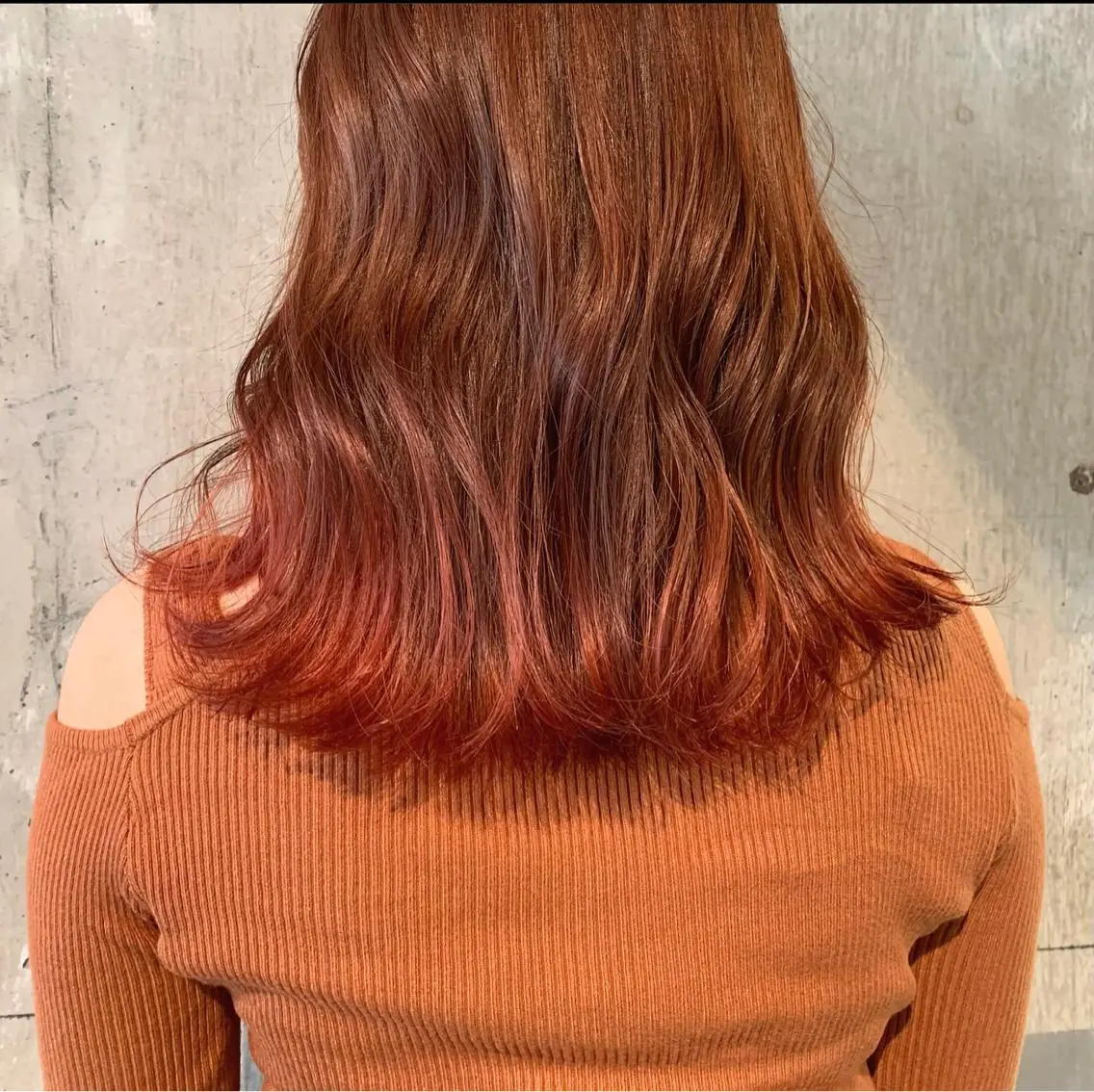 セミロング kiyono ⭐︎ダブルカラーのヘアスタイル