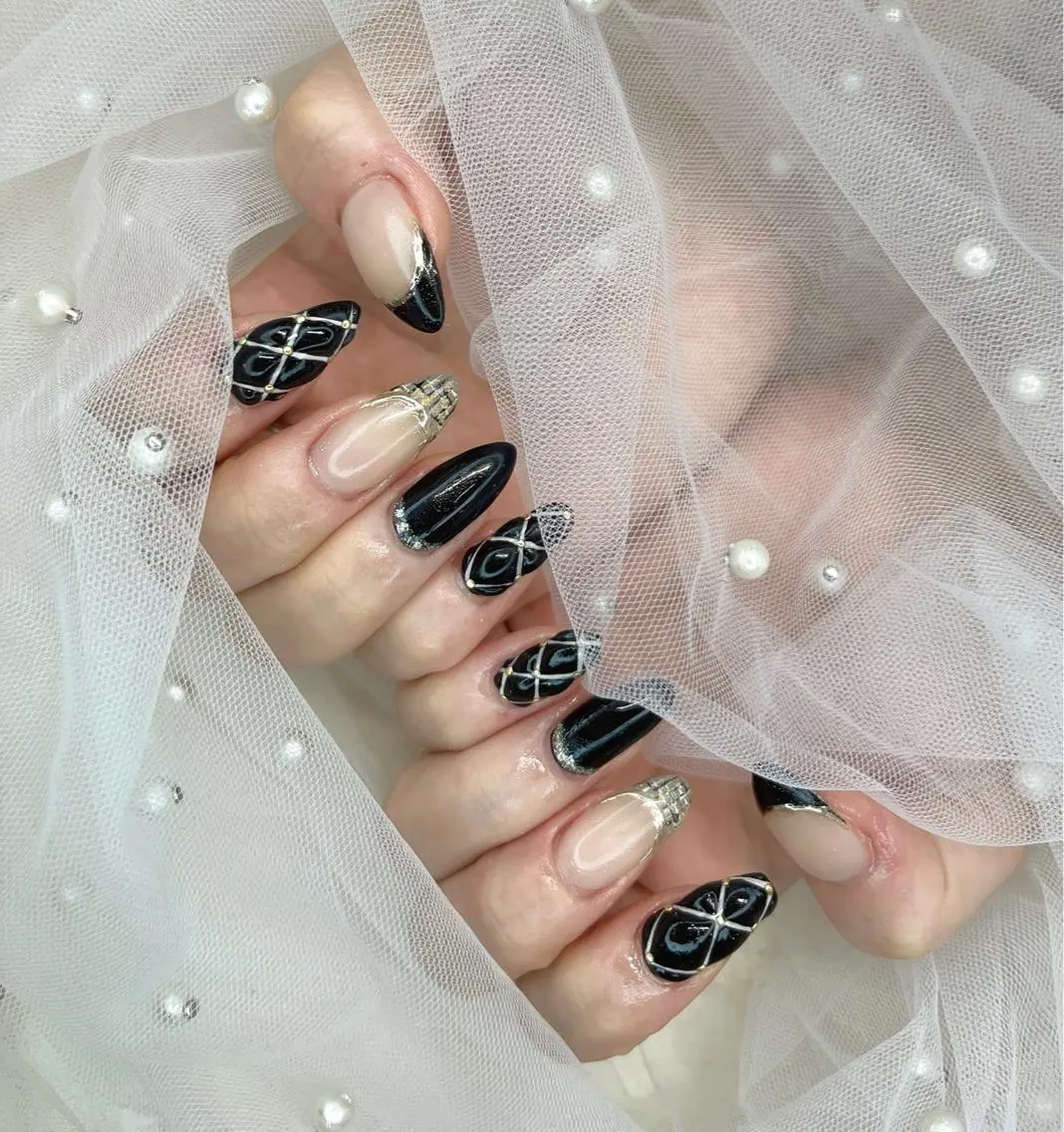 ネイル アートネイル フラッシュネイル フラワーネイル フットネイル フレンチネイル Moci Nail Salonのネイルデザイン