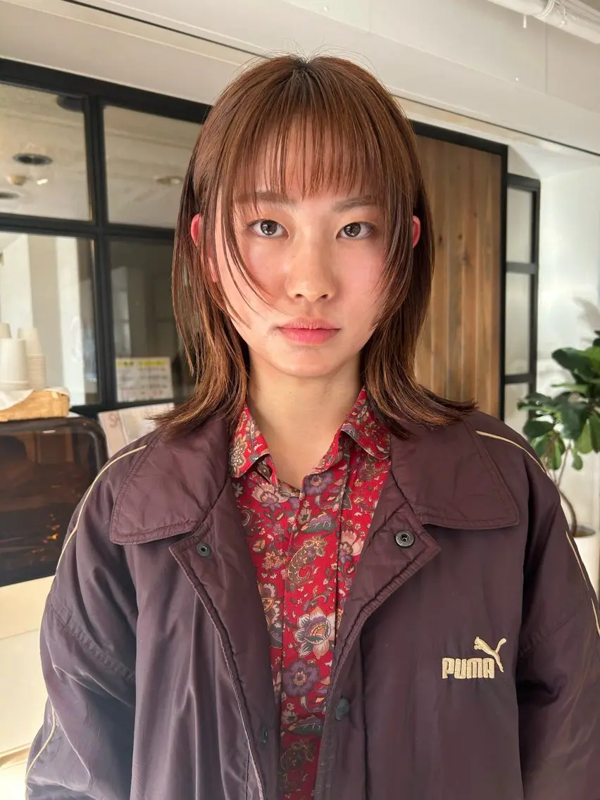 ミディアム カラー ミディアムレイヤー レイヤーカット カラーリスト IKUHOのヘアスタイル