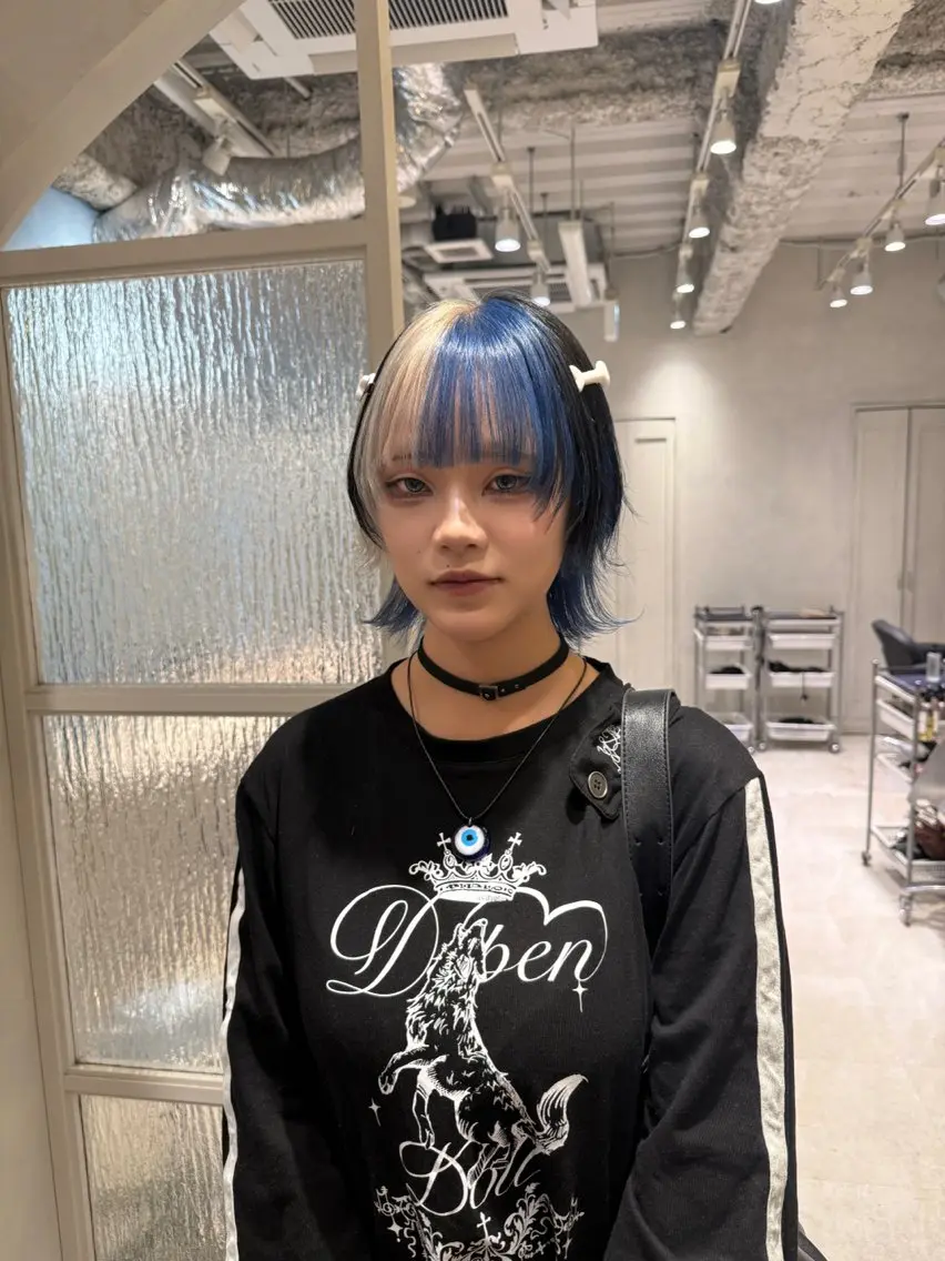 ショート ヘアカラー デザインカラー/ ヘアアレンジ/りりかのヘアスタイル