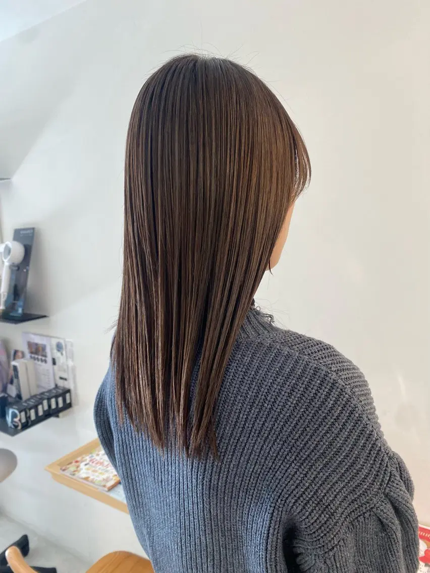 セミロング カラー カット ヘアカラー トリートメント 安永 涼のヘアスタイル