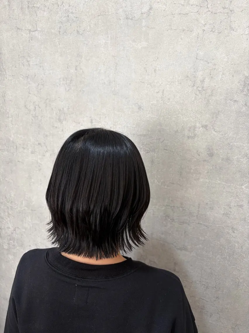 ショート 艶髪/透明感カラー 下山 萌華のヘアスタイル