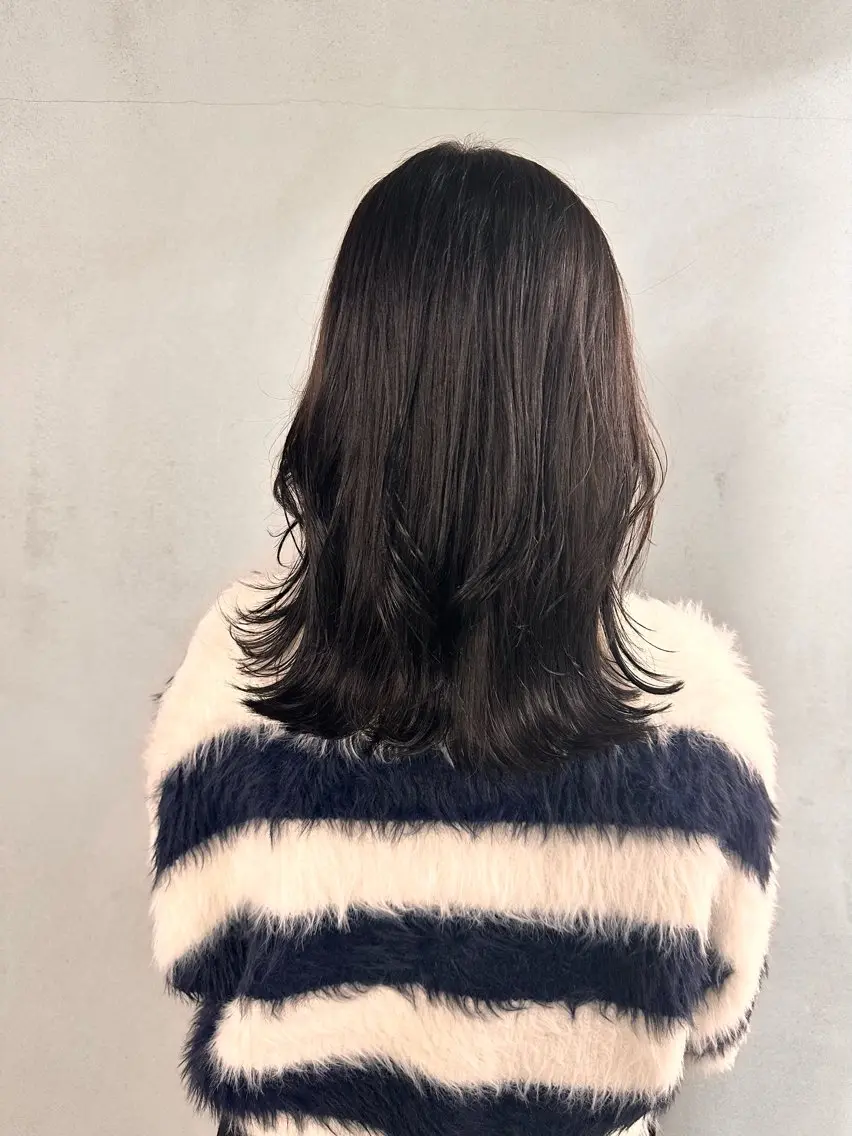 ミディアム カラー パーマ ヘアアレンジ メンズ キッズ ミディアムレイヤー レイヤーカット #tag 稗田綾加のヘアスタイル