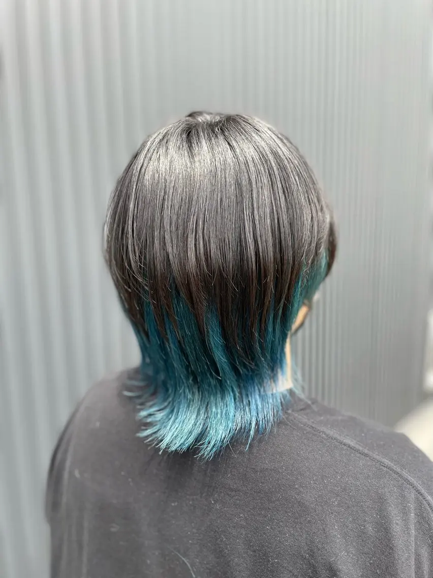 ショート カラー ブリーチ インナーカラー ヘアカラー 山本 あやめ子のヘアスタイル