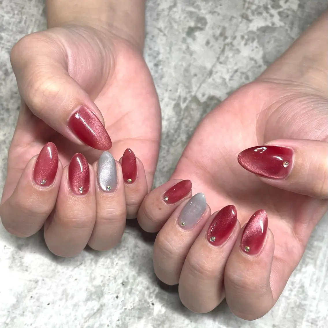 ネイル マグネットネイル IROHA NAIL 横山佳那のネイルデザイン