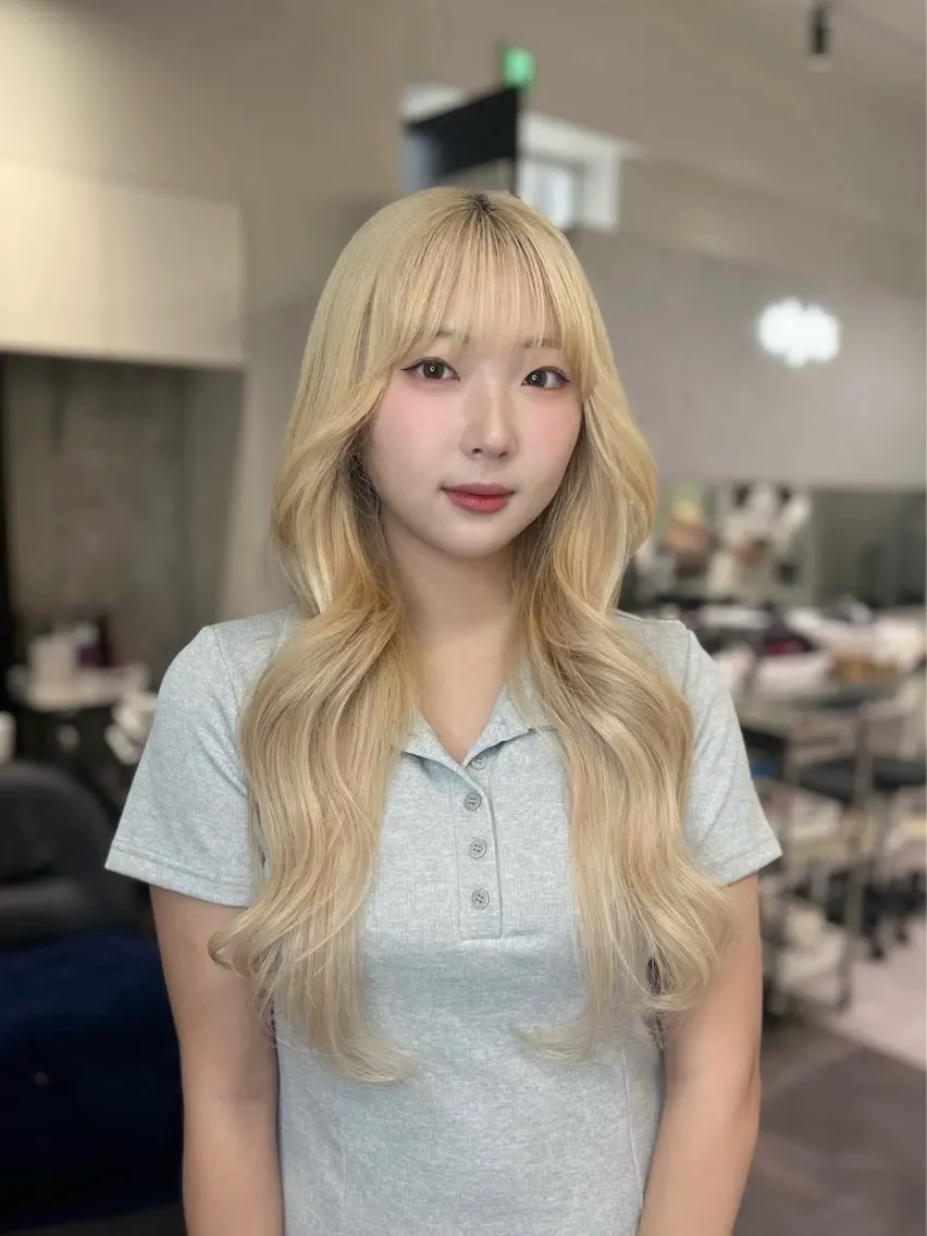 ロング ヘアカラー エクステ 【elyts】 COCOROのヘアスタイル